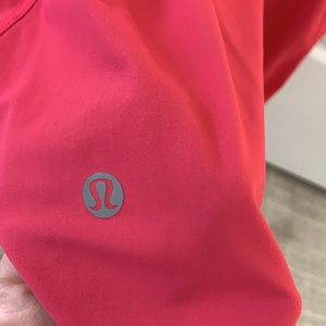 Lululemon top